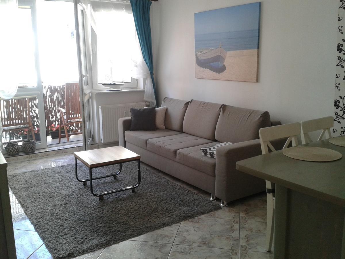 Apartament Portowy Z Garazem, Ul Towarowa Колобжег Екстериор снимка