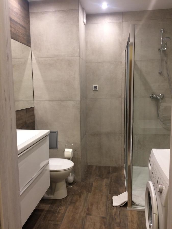 Apartament Portowy Z Garazem, Ul Towarowa Колобжег Екстериор снимка